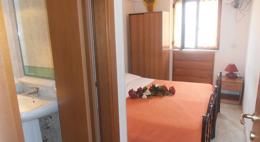 Casa Del Sol Hotel Avetrana Bilik gambar
