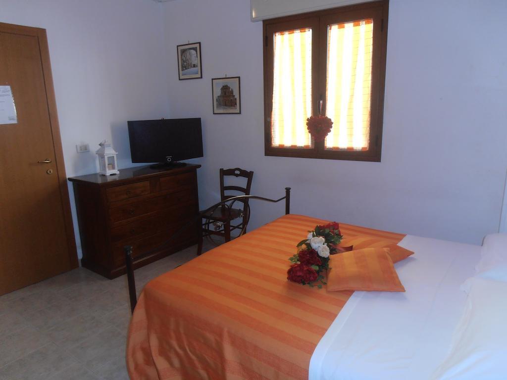 Casa Del Sol Hotel Avetrana Bilik gambar